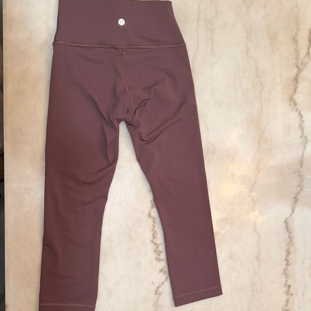 lululemon athletica Brown /purple Leggings High-Waisted Performance capri